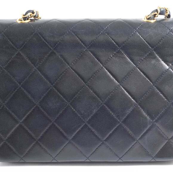 Chanel Matelasse Black Chain Shoulder Bag, Lambskin Leather, Women's, Black, ... - Picture 3 of 16